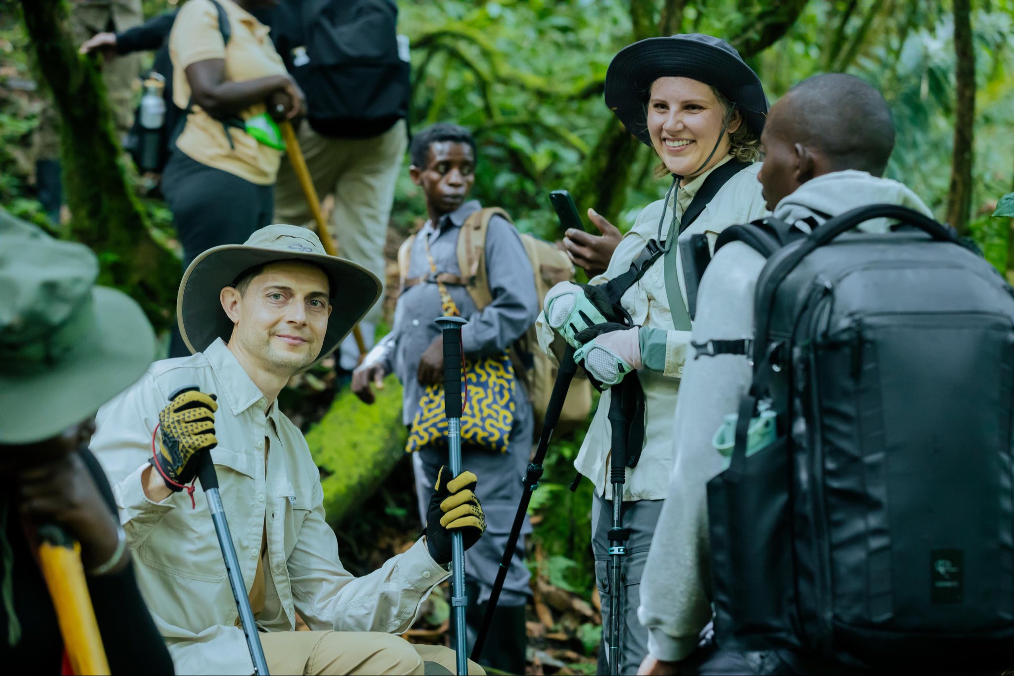 How to Plan a Safari in Uganda and Rwanda (Step-by-Step Guide)