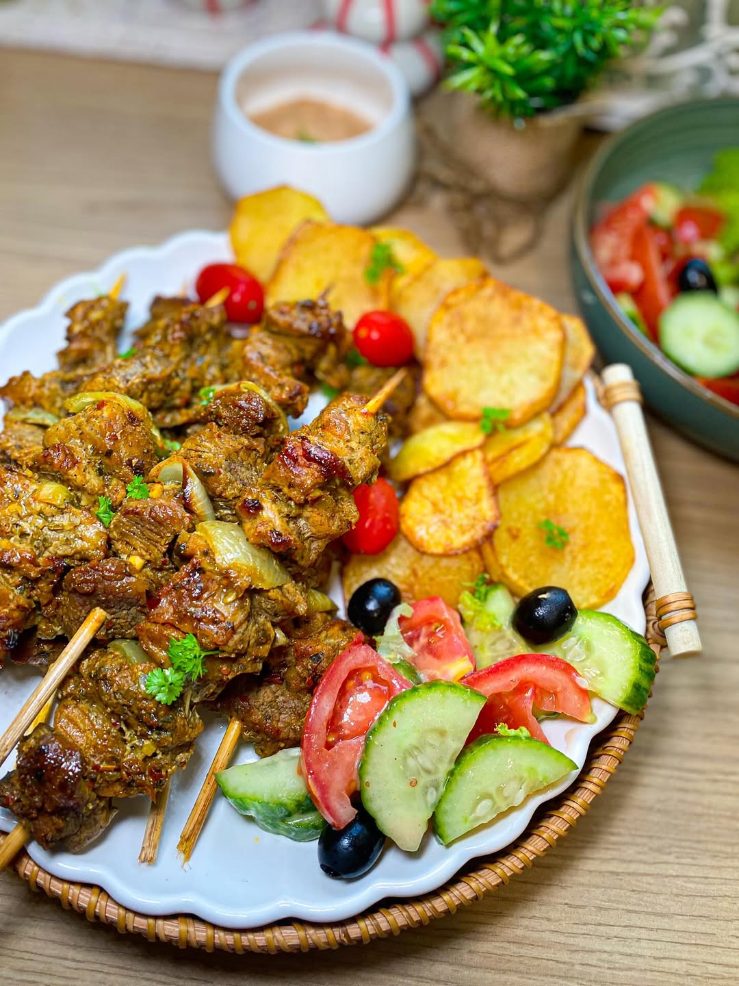 Local Foods Tourists Must Try in Uganda and Rwanda